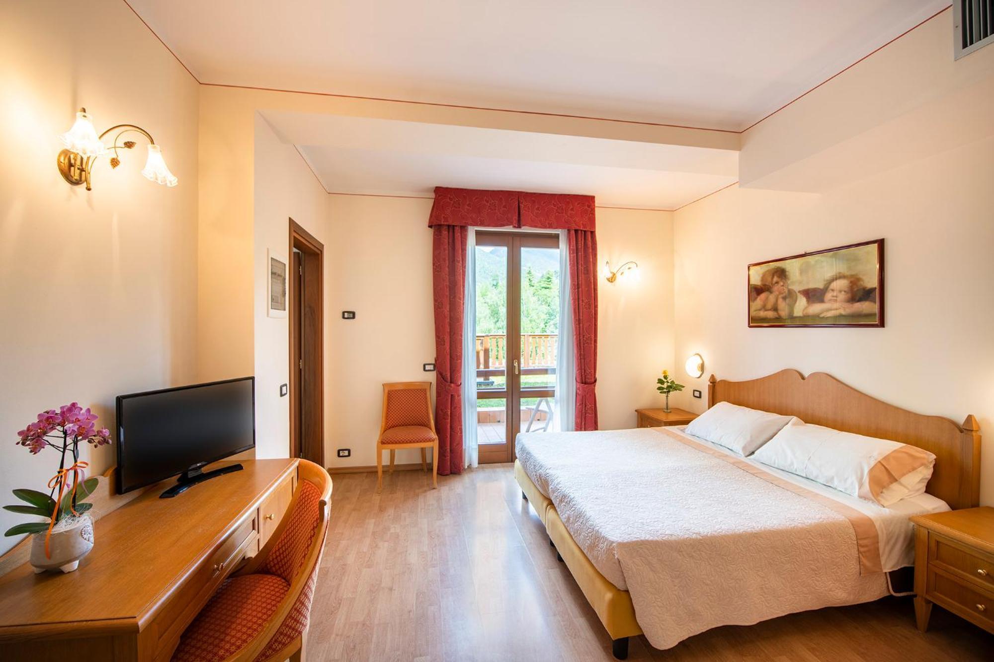Hotel Pineta Campi Tremosine Δωμάτιο φωτογραφία